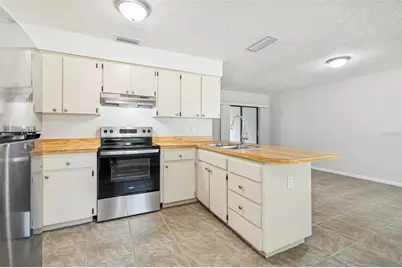 7416 Manhattan Drive, Tampa, FL 33625 - Photo 8