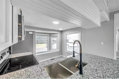 4851 W Gandy Boulevard #B6-L27, Tampa, FL 33611 - Photo 4