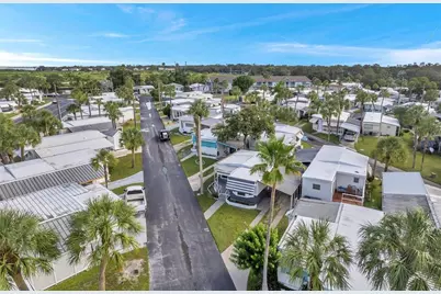 4851 W Gandy Boulevard #B6-L27, Tampa, FL 33611 - Photo 64