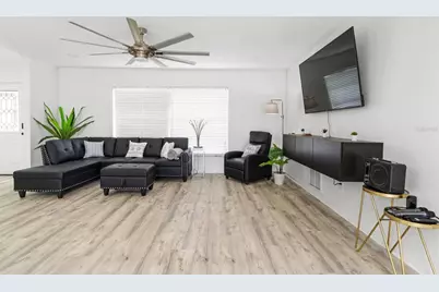 5809 Imperial Key, Tampa, FL 33615 - Photo 8