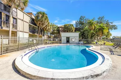 6308 Newtown Circle #8B2, Tampa, FL 33615 - Photo 30