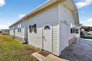 37526 Rio Ln, Zephyrhills, FL 33541 - Photo 44