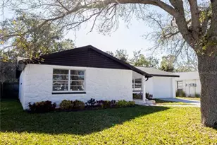 6340 Westport Dr, Port Richey, FL 34668 - Photo 6