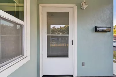 1933 10th Street S, Saint Petersburg, FL 33705 - Photo 6