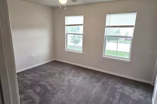 36851 Highland Mdws Ct, Zephyrhills, FL 33542 - Photo 12