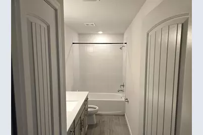 36851 Highland Meadows Court, Zephyrhills, FL 33542 - Photo 14