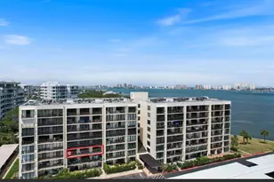 100 Oakmont Ln, Belleair, FL 33756 - Photo 2