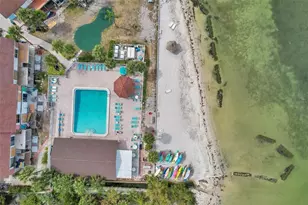 3710 41st Way S, Saint Petersburg, FL 33711 - Photo 42