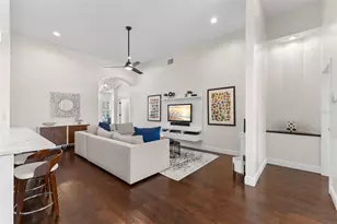 11913 Keating Dr, Tampa, FL 33626 - Photo 4