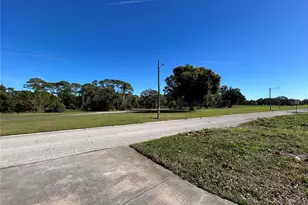 2616 Fairway Ave S, Saint Petersburg, FL 33712 - Photo 54