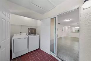 3880 34th Ave S, Saint Petersburg, FL 33711 - Photo 16