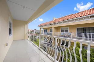 146 175th Terrace Dr E, Redington Shores, FL 33708 - Photo 22