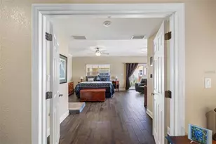 146 175th Terrace Dr E, Redington Shores, FL 33708 - Photo 28