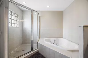 146 175th Terrace Dr E, Redington Shores, FL 33708 - Photo 26