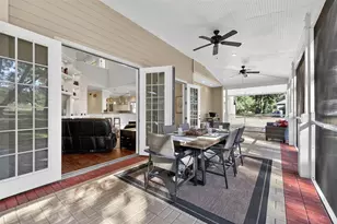 10703 Barefoot Ln, Thonotosassa, FL 33592 - Photo 24