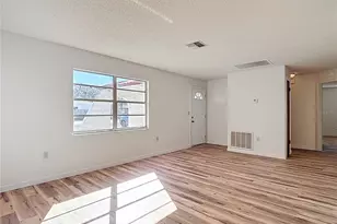 14137 Prospect St, Spring Hill, FL 34609 - Photo 8