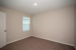 5405 San Pietro Dr, Winter Haven, FL 33884 - Photo 24