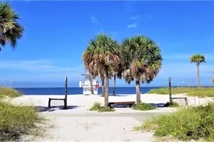 2504 Oak Cir, Tarpon Springs, FL 34689 - Photo 52