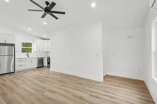 1751 27th Ave N, Saint Petersburg, FL 33713 - Photo 46