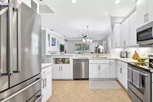 15912 Cobble Mill Dr, Wimauma, FL 33598 - Photo 12