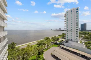 2611 Bayshore Blvd, Tampa, FL 33629 - Photo 2