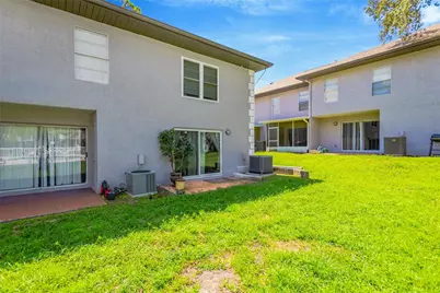 5170 Sunridge Palms Drive, Tampa, FL 33617 - Photo 28