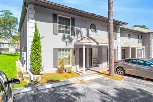 5170 Sunridge Palms Dr, Tampa, FL 33617 - Photo 2