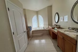 12140 Murray Ave, Largo, FL 33778 - Photo 12