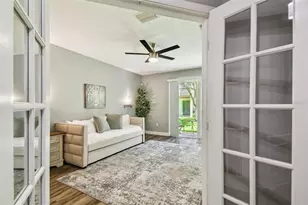 3174 Bayshore Oaks Dr, Tampa, FL 33611 - Photo 10