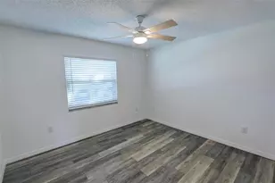 1126 King Arthur Ct, Dunedin, FL 34698 - Photo 14