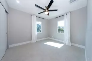 2004 1st St SE, Saint Petersburg, FL 33705 - Photo 14