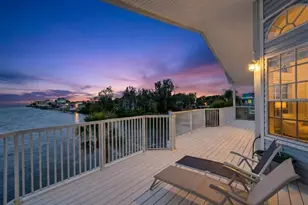 14603 McDonald Ln, Hudson, FL 34667 - Photo 4