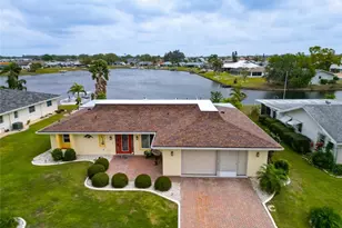 1710 New Bedford Dr, Sun City Center, FL 33573 - Photo 68