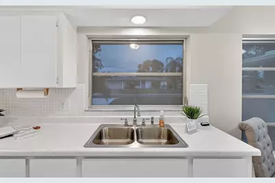 13924 Barbados Drive, Seminole, FL 33776 - Photo 12