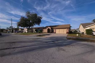 4809 Deer Lodge Rd, New Port Richey, FL 34655 - Photo 2