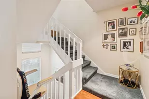 3108 Valley Oaks Dr, Tampa, FL 33618 - Photo 24