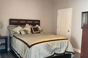 10764 70th Ave, Seminole, FL 33772 - Photo 18