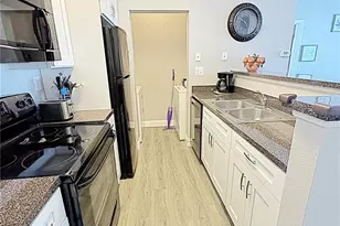 10764 70th Ave, Seminole, FL 33772 - Photo 18