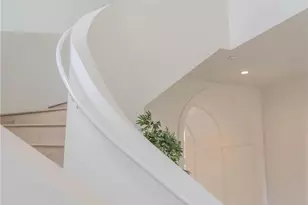 4502 S Shamrock Rd, Tampa, FL 33611 - Photo 10