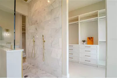 4502 S Shamrock Road, Tampa, FL 33611 - Photo 36