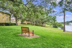 2690 Coral Landings Blvd, Palm Harbor, FL 34684 - Photo 20