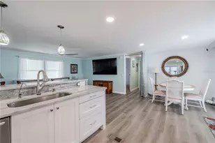 2101 Hilo Dr, Holiday, FL 34691 - Photo 12
