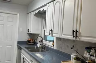 2338 Ridgeview Dr, Lakeland, FL 33810 - Photo 6