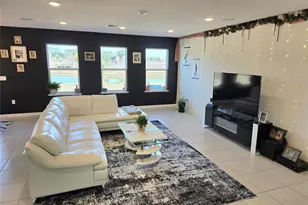 11495 June Briar Loop, San Antonio, FL 33576 - Photo 6