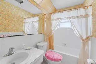 9975 41st St N, Pinellas Park, FL 33782 - Photo 12