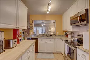 3903 Brigadoon Cir, Clearwater, FL 33759 - Photo 16