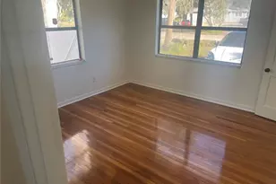 6217 S Foster Ave, Tampa, FL 33611 - Photo 6