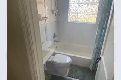 6217 S Foster Avenue, Tampa, FL 33611 - Photo 8