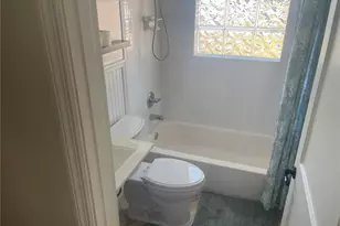 6217 S Foster Ave, Tampa, FL 33611 - Photo 8