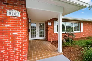 5201 Denver St NE, Saint Petersburg, FL 33703 - Photo 2